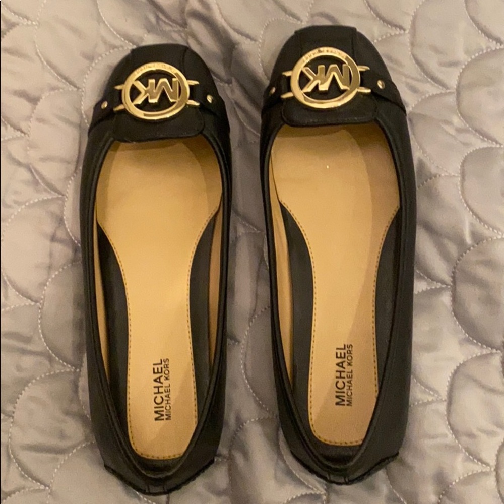 Michael kors flats